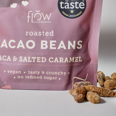 ROASTED CACAO BEANS (BOABE CACAO CROCANTE CU PERUVIAN MACA & CARAMEL SARAT) 100g